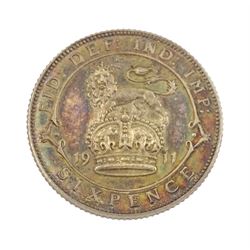 King George V 1911 proof short coin set, comprising gold half sovereign and sovereign, silver maundy money set, sixpence, shilling, florin and halfcrown, housed in dated case 