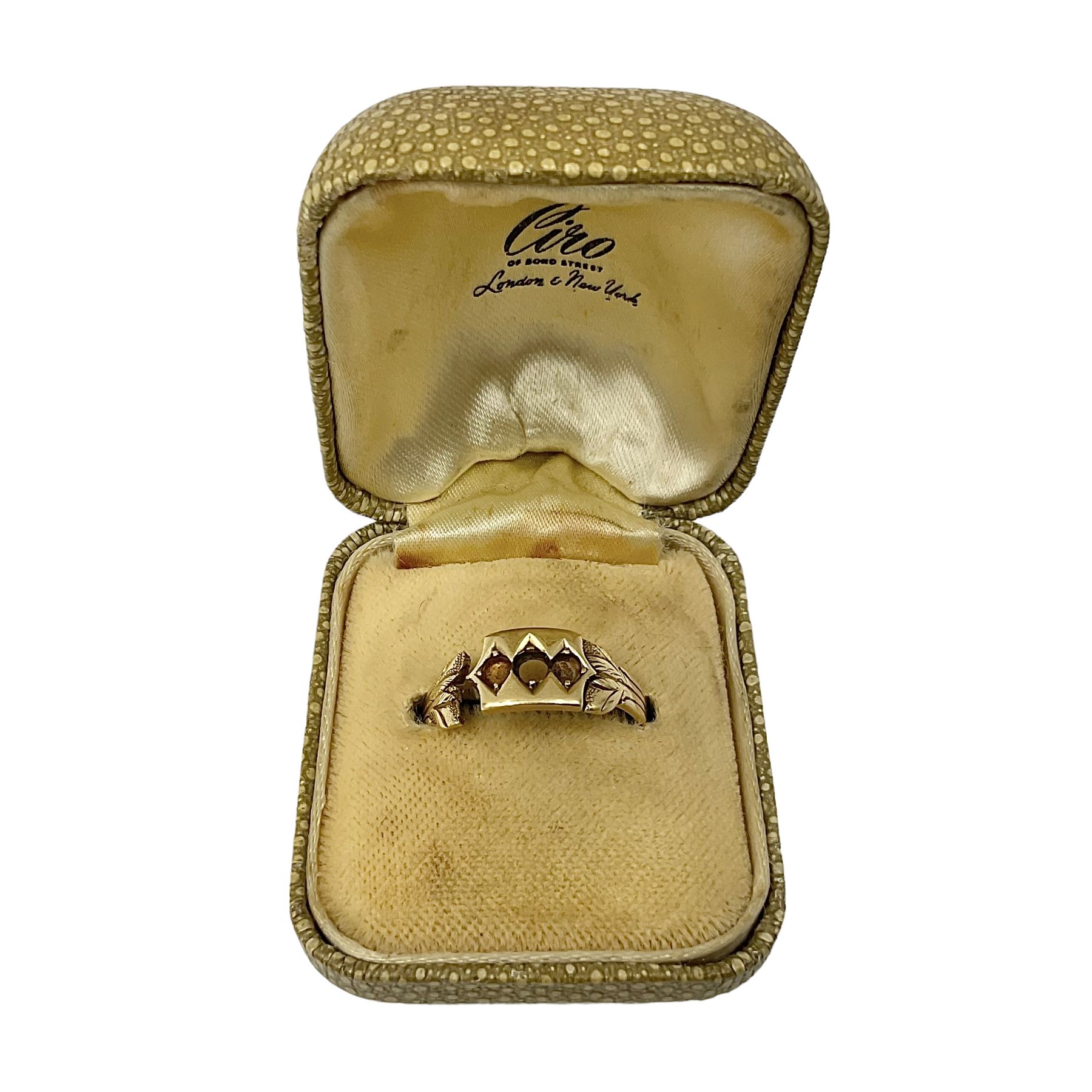 Victorian 18ct gold ring, hallmarked Chester 1876