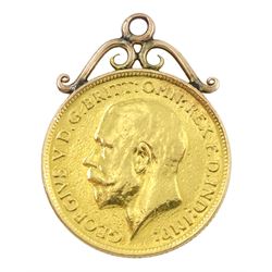 George V 1912 gold half sovereign, with 9ct gold soldered mount