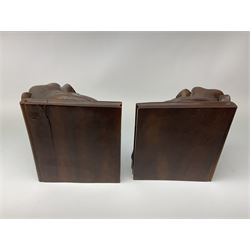 Pair of carved hardwood elephant bookends, H15cm