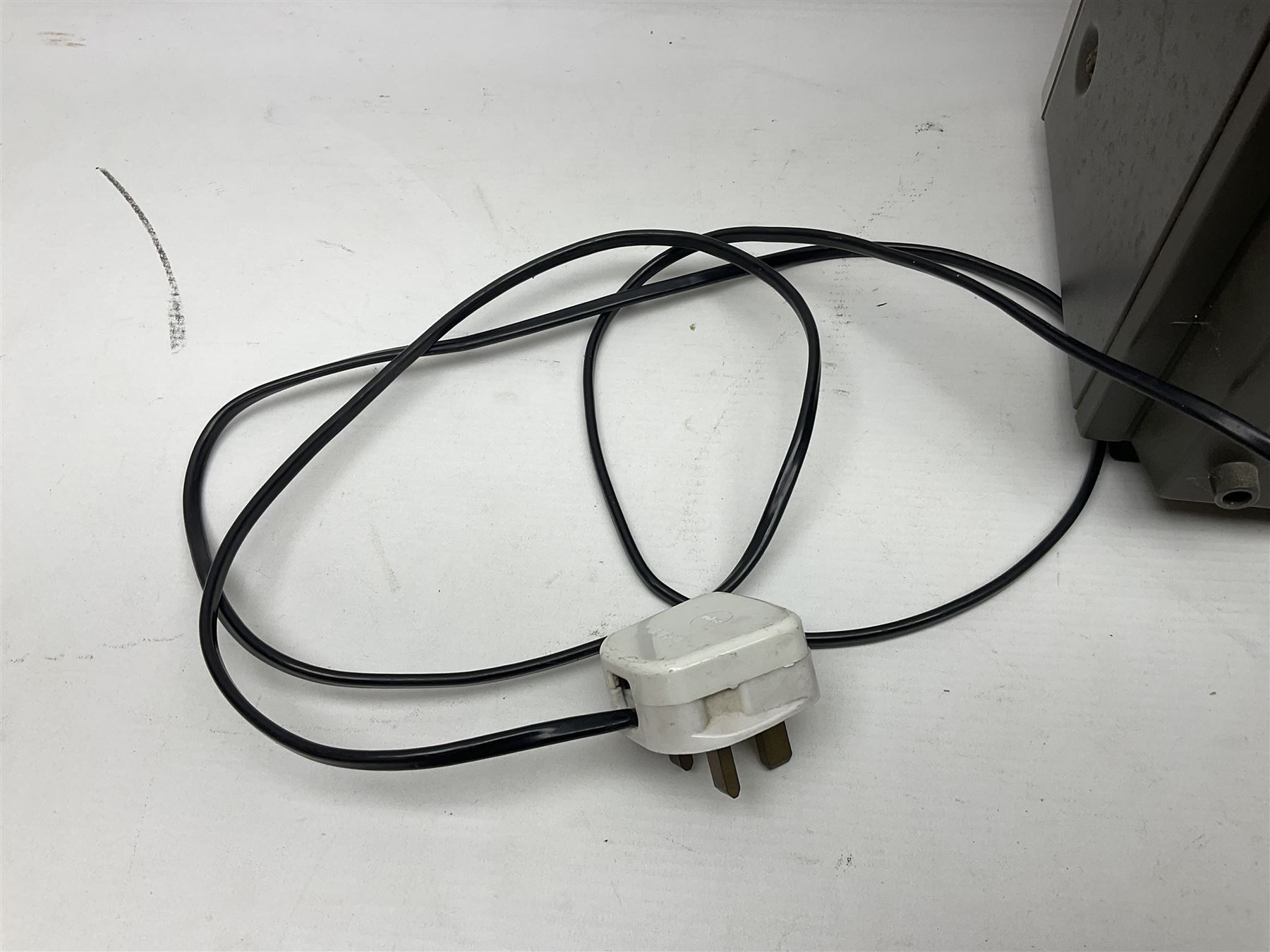 Realistic TR-3000 Logic Control stereo tape deck reel to reel HiFi, with a large collection of reels 