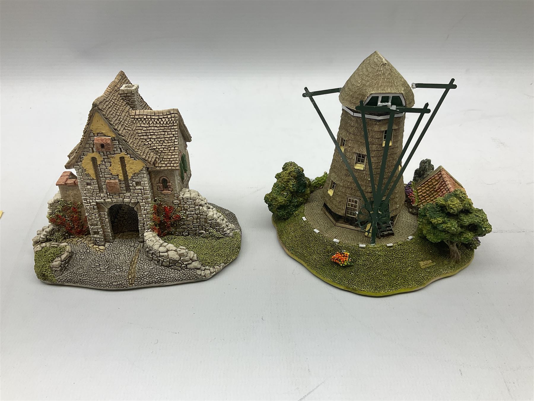 Seven Lilliput Lane cottages, comprising five limited edition examples, one French collection example and one Dutch collection, to include Queen of Windemere, Penkill Castle and Gertrude's Garden, all with boxes, four with deeds