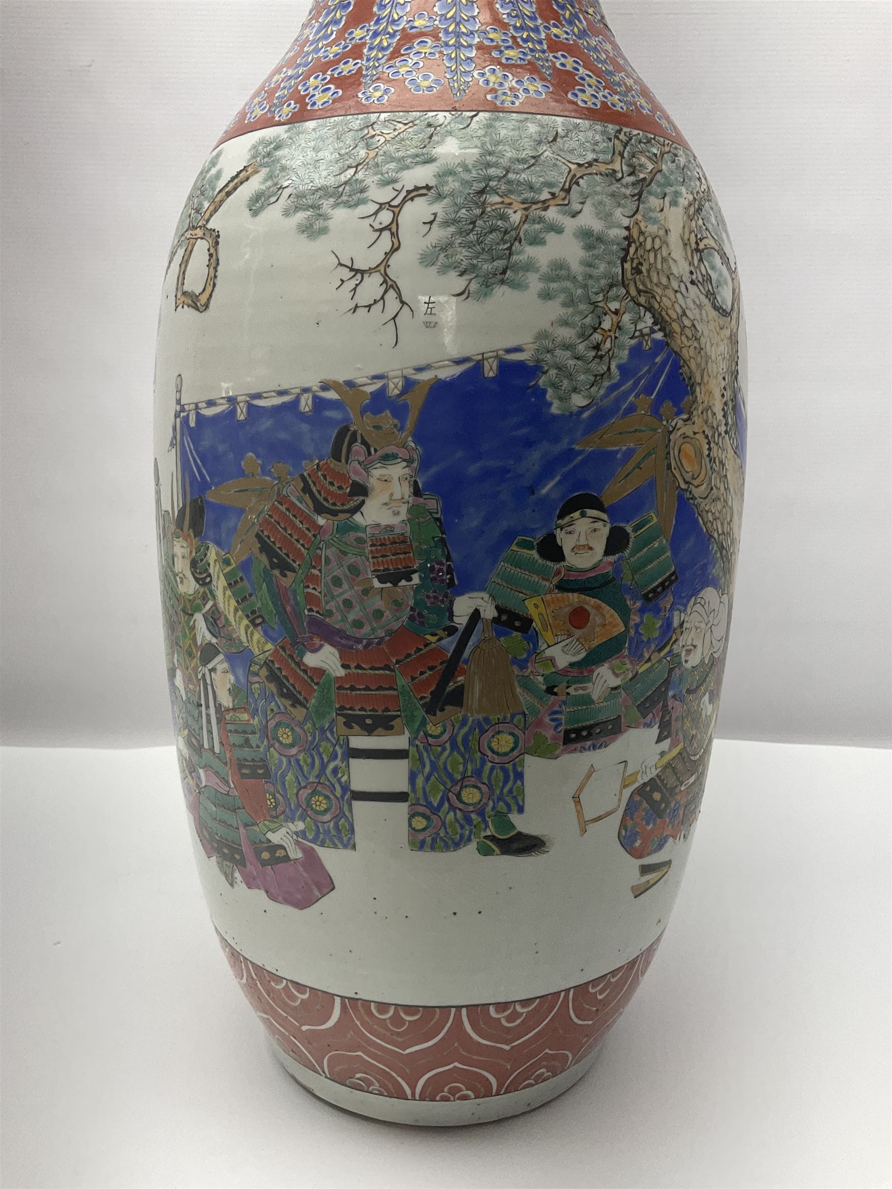 19th century Chinese floor vase of baluster form, hand painted with warriors and the emperor, the neck decorated with floral patterns and panels with landscapes, H64cm