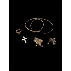 9ct gold heart signet ring, two 9ct gold chains, two 8ct gold bangles and an 8ct gold bracelet, stamped 333