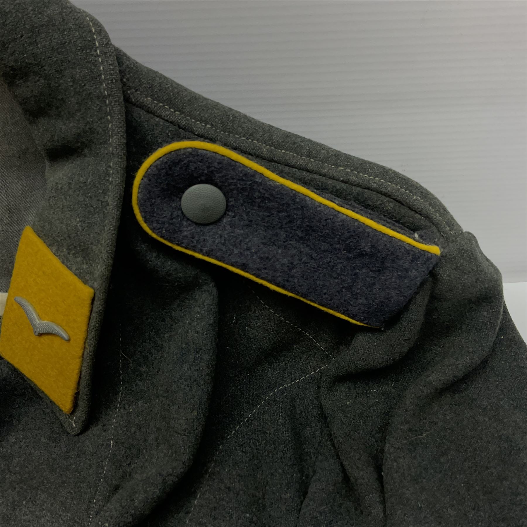 WW2 German Luftwaffe senior private fliegebluse (field blouse) 