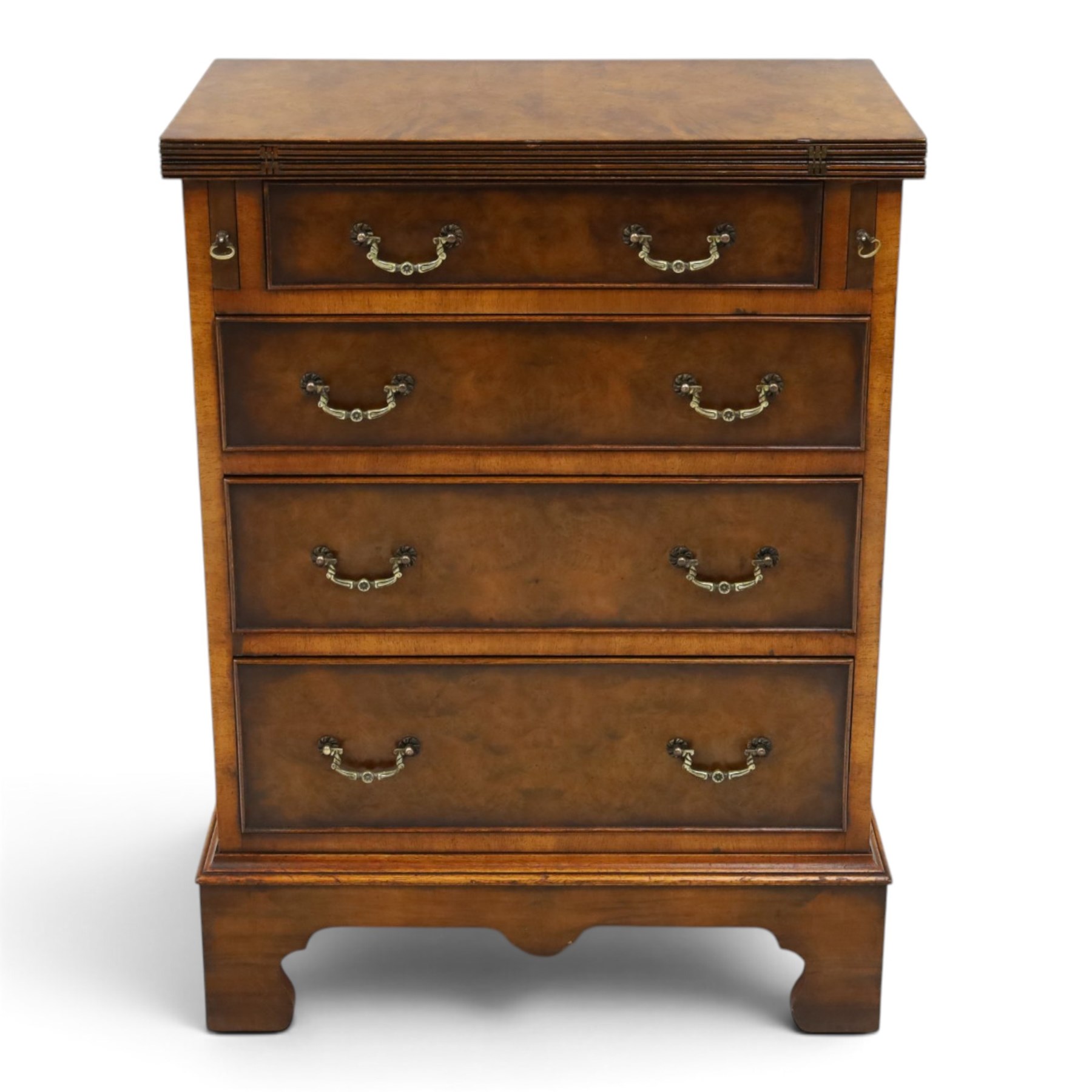 Reprodux - Georgian design figured and burr walnut bachelors chest, rectangular hinged-fold over top with reeded edge supported by stays, over four long graduating cock-beaded drawers, lower moulded edge on bracket feet