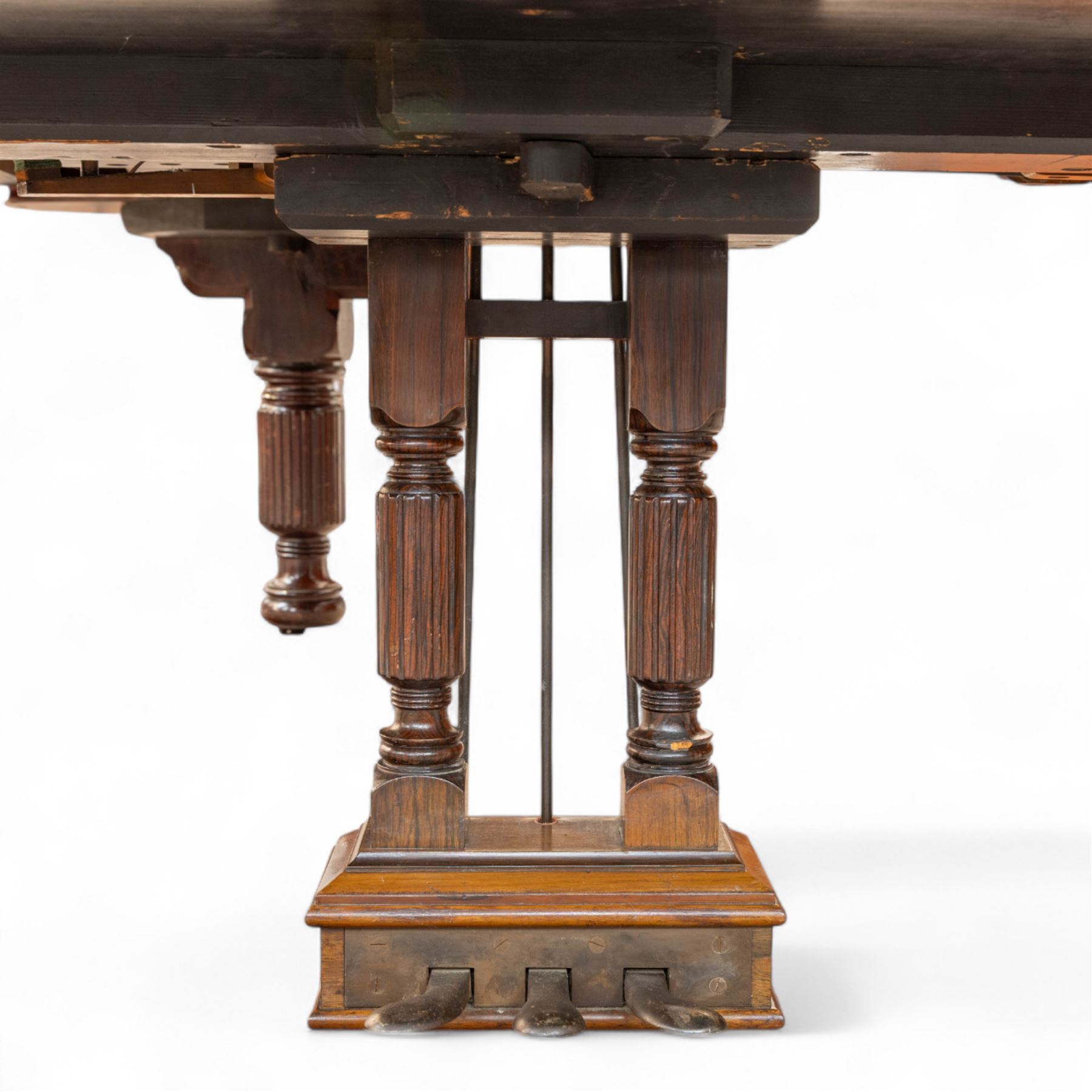 Steinway & Son, New York & Hamburg- Model B, overstrung Drawing Room Grand Piano in a rosewood case, Serial No 87297 (1896/7), with 85 ivory covered and ebony keys A0-A7(7 octaves) with an adjustable fretted music desk, brass fittings and pedals, Steinway “Fireplug” straight columnar and fluted legs with roller castors and conforming lyre, duplex stringing with agraffs, bass strings copper wound with a steel core, steel tuning pins, original Steinway action, hammers, keys, felts, and dampers, with una-corda, sostenuto and sustain pedals, Overstrung iron frame detailing numerous Steinway patents, awards, and features. Tuned to Concert pitch (A=440). 
With an adjustable single stool. 

This item has been registered for sale under Section 10 of the APHA Ivory Act HLB1KY67