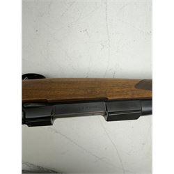 SECTION 1 FIRE-ARMS CERTIFICATE REQUIRED- Sako 85S .243 bolt action rifle, serial no; A77562, L101cm overall 