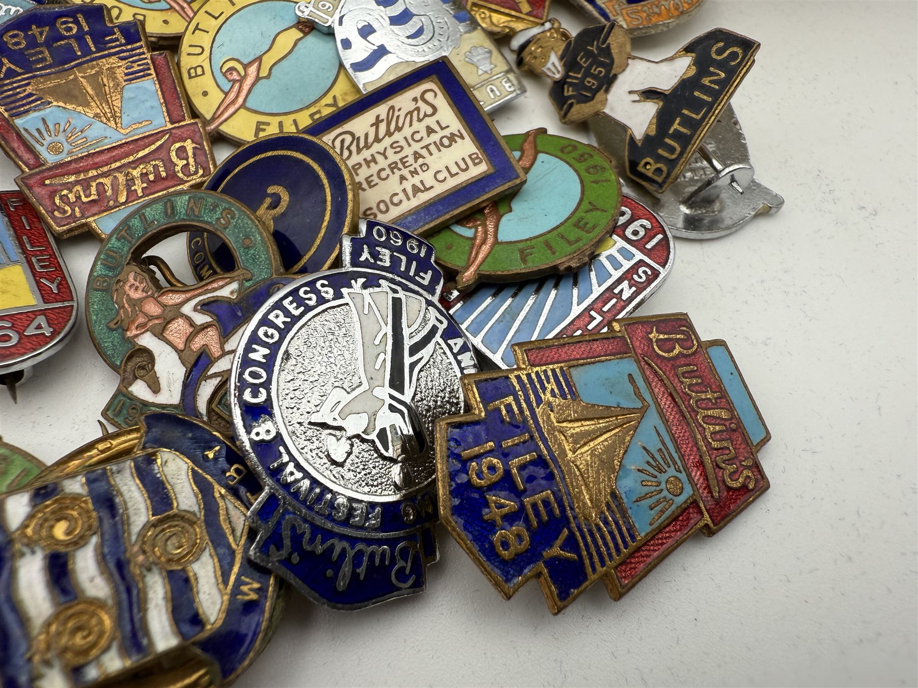 Collection of Butlins enamel pin badges, mostly 1940s/50s Filey examples, together with other enamel pins and costume jewellery