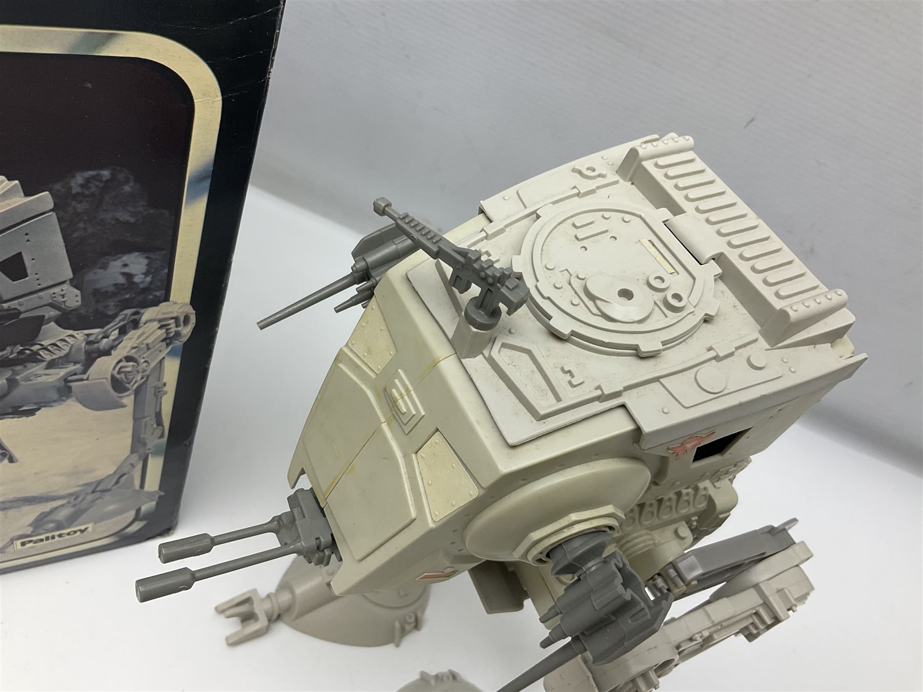 Star Wars - Return of the Jedi Scout Walker Vehicle, Speeder Bike Vehicle and Vehicle Maintenance Energiser; together with The Empire Strikes Back Cap-2 Captivator and MTV-7 Multi-Terrain vehicle; and Waddingtons 1977 Star Wars Entering the City jig-saw puzzle; all boxed (6)