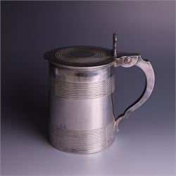 George III silver lidded tankard, with two ribbed bands to the cylindrical body, the hinge...