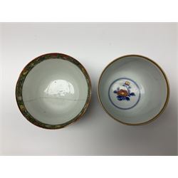 19th century and later Chinese ceramics, to include footed bowl, with hand painted floral and foliate decoration, with pierced lattice work border, upon three bracket feet, together with Chinese export porcelain rice bowl and cover, decorated in enamel with cockerels, against floral and foliate ground, three floral tea bowls and similar plate, largest D17.8cm