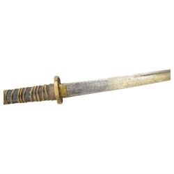 Japanese Shin Gunto Sword, with 70cm steel single edged blade, in green metal scabbard, overall L92cm