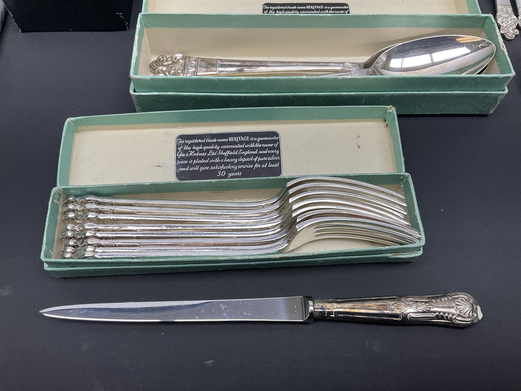 Gee & Holmes Ltd Elizabethan pattern part canteen of silver plated cutlery, stamped GH Heritage Plate