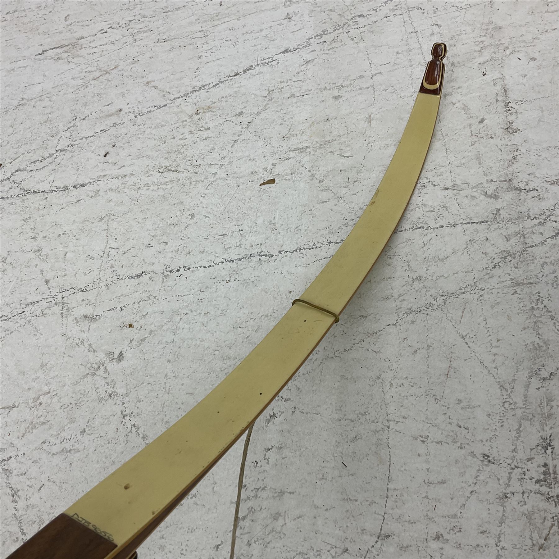 Border Archery Mellerstain Gordon Scotland Mirage 68 take-down recurve bow 44lb at 28