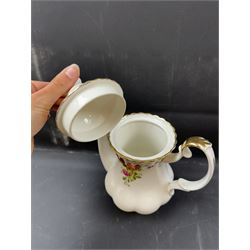 Royal Albert Old Country Roses pattern coffee and dinner service for six, including coffee pot, coffee cups and saucers, dinner plates, side plates, bowls etc 