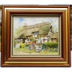 E Picton (British 20th century): Thatched Cottage, oil on canvas signed and dated 1993, 25cm x 29cm