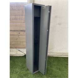 Brattonsound five leaver steel gun cabinet  - THIS LOT IS TO BE COLLECTED BY APPOINTMENT FROM DUGGLEBY STORAGE, GREAT HILL, EASTFIELD, SCARBOROUGH, YO11 3TX