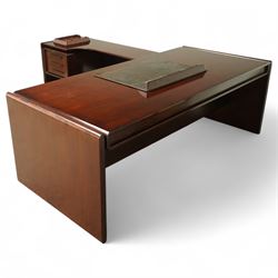 Dyrlund - contemporary Santos rosewood executive desk set, main desk with a rectangular top and leather writing pad above, floating drawer unit with right-angled desk unit top with document tray above a filing drawer 

Note: Dyrlund is a Danish furniture manufacturer known for its high-quality, handcrafted pieces, particularly in the mid-century modern style. Founded in 1960 by Frits Hjerte Dyrlund in Rude, Denmark, the company has remained a family business, now run by the second and third generations. Dyrlund specializes in both home and executive office furniture, focusing on practicality, solid construction, and classic design