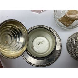 Collection of glass beehive honey pots, to include a blue slag example, milk glass, pink, green, etc together with four white metal examples (16) 