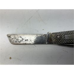 WW2 British army folding jack/clasp knife, the blade marked A.H. Bisby & Co Ltd Sheffield with broad arrow and date 1944, marlin spike and can opener; and British Navy seaman's rope pocket knife, the blade marked Venture H.M. Slater Sheffield (2)
