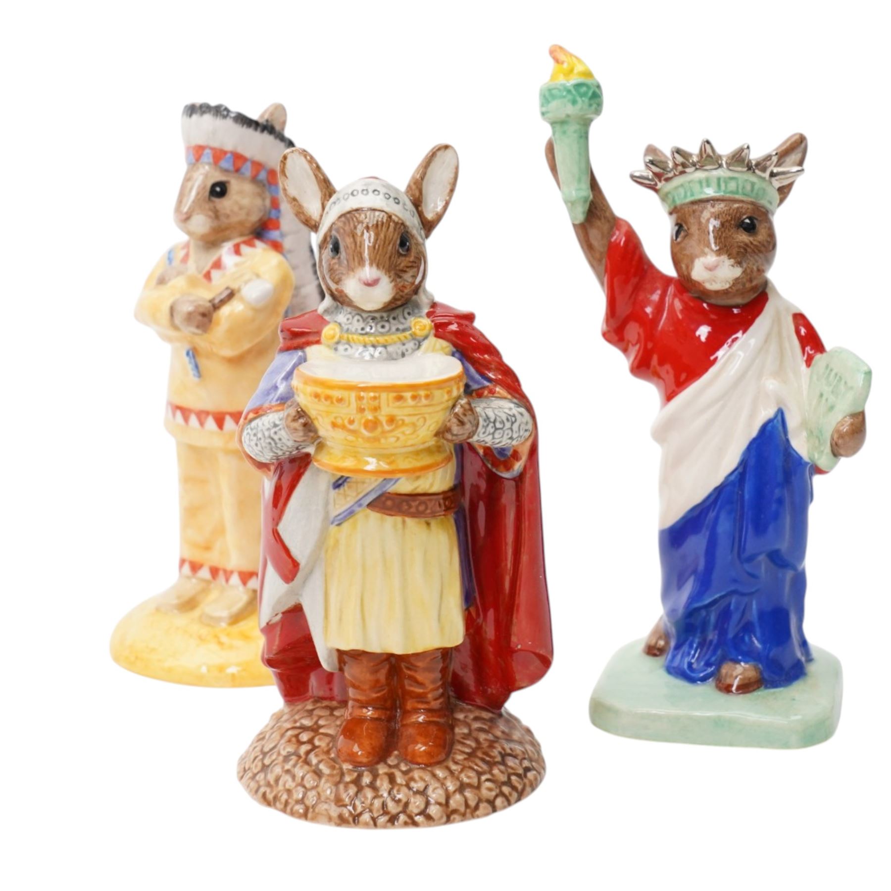 Royal Doulton Bunnykins figures, including Lancelot, Bathtime, Sir Gawain and others from the Arthurian collection (13)