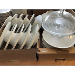 Quantity of white ceramic cake stands- LOT SUBJECT TO VAT ON THE HAMMER PRICE - To be collected by appointment from The Ambassador Hotel, 36-38 Esplanade, Scarborough YO11 2AY. ALL GOODS MUST BE REMOVED BY WEDNESDAY 15TH JUNE.