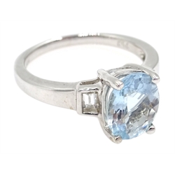  18ct white gold oval aquamarine ring, with baguette diamond shoulders, hallmarked, aquamarine approx 1.5 carat   