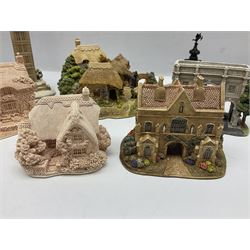 Eleven Lilliput Lanes, to include Cockington Forge, Big Ben in Winter, Paint your own Milkwood etc, all with original boxes (11) 