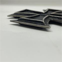 WWI German Iron Cross Second Class with suspension ring