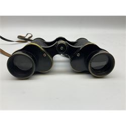 WW2 Air Ministry pair of 6x binoculars by Watson-Baker Co. Ltd, model no. G.E./293, dated 1943, serial no.8568, in similarly marked calf leather carrying case
