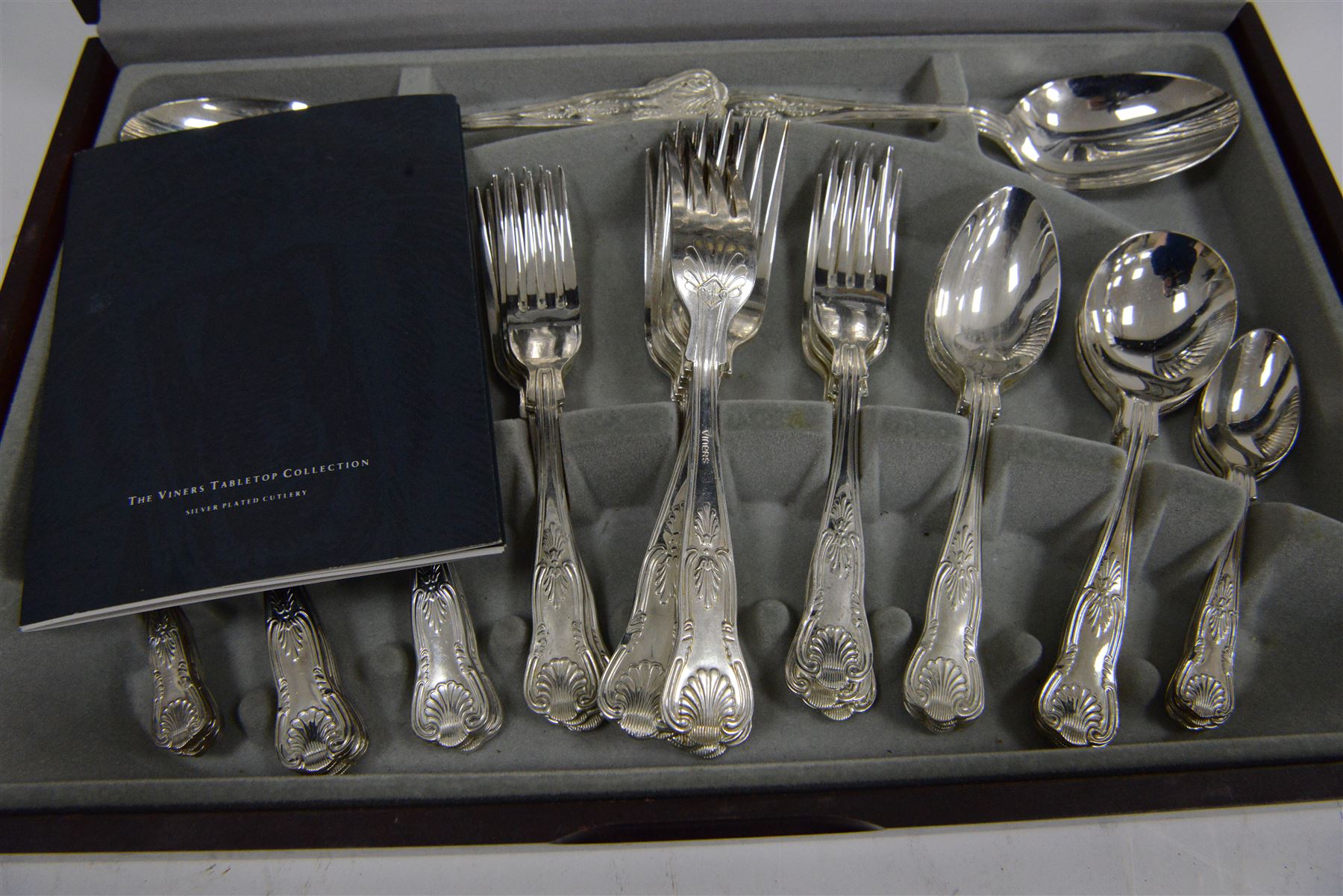 Viners Kings Royale canteen of cutlery and commemorative coins, including The Royal Regiments, all in wooden cases