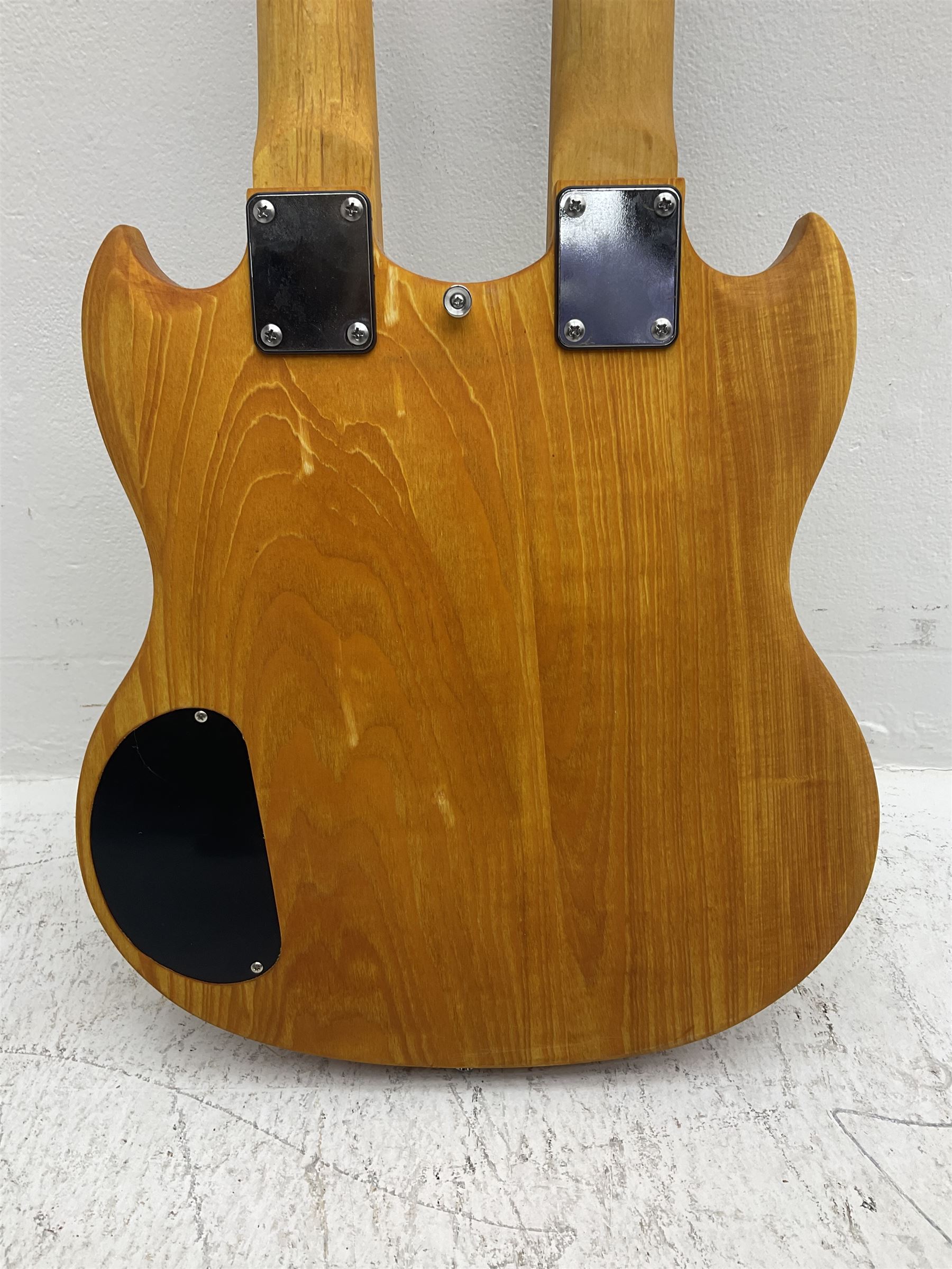SG double neck electric guitar with twelve-string and six-string facilities and natural wood finish L103cm 
