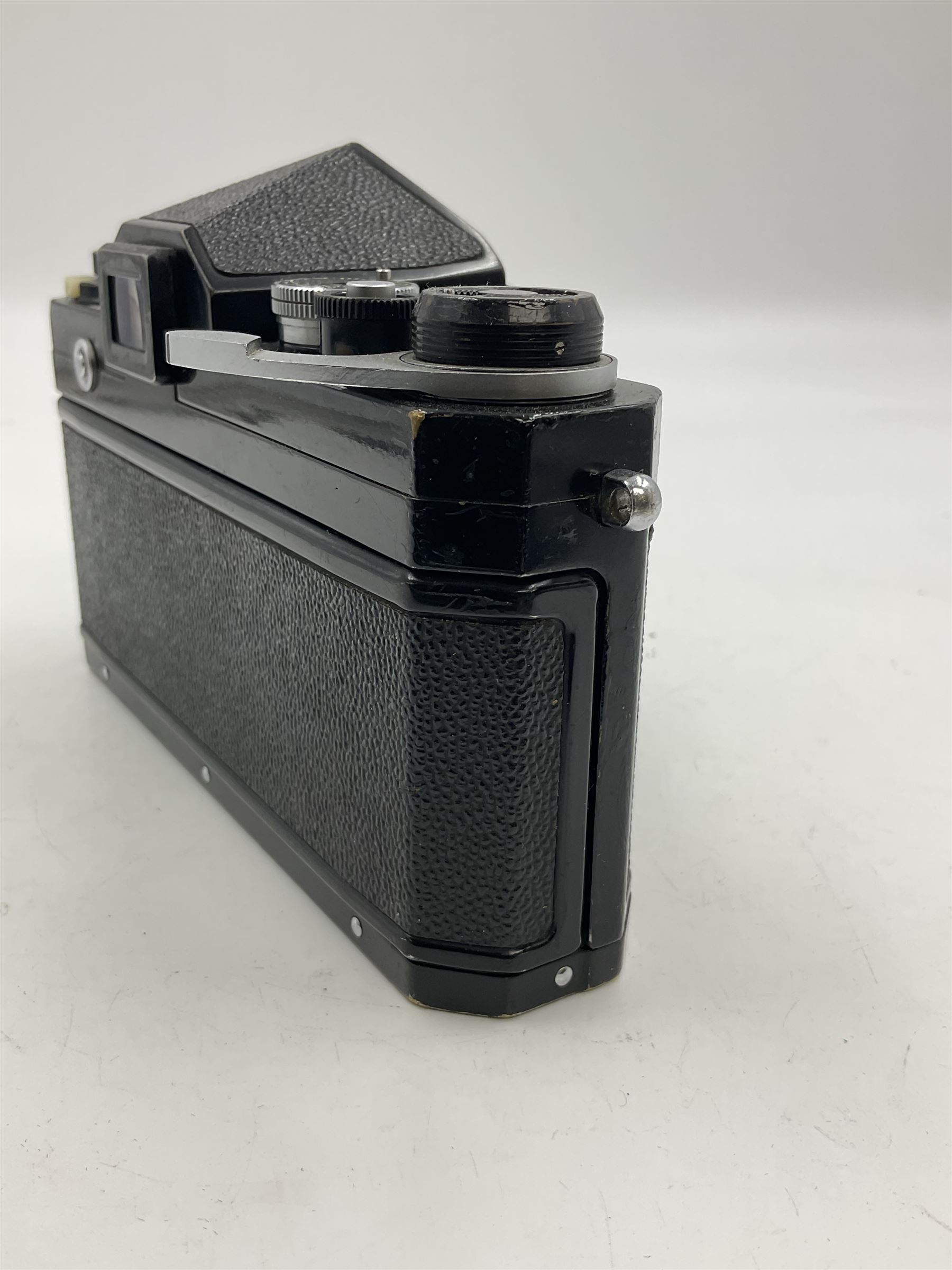 Nikon F plan prism camera body, serial no 6924628, circa 1968 