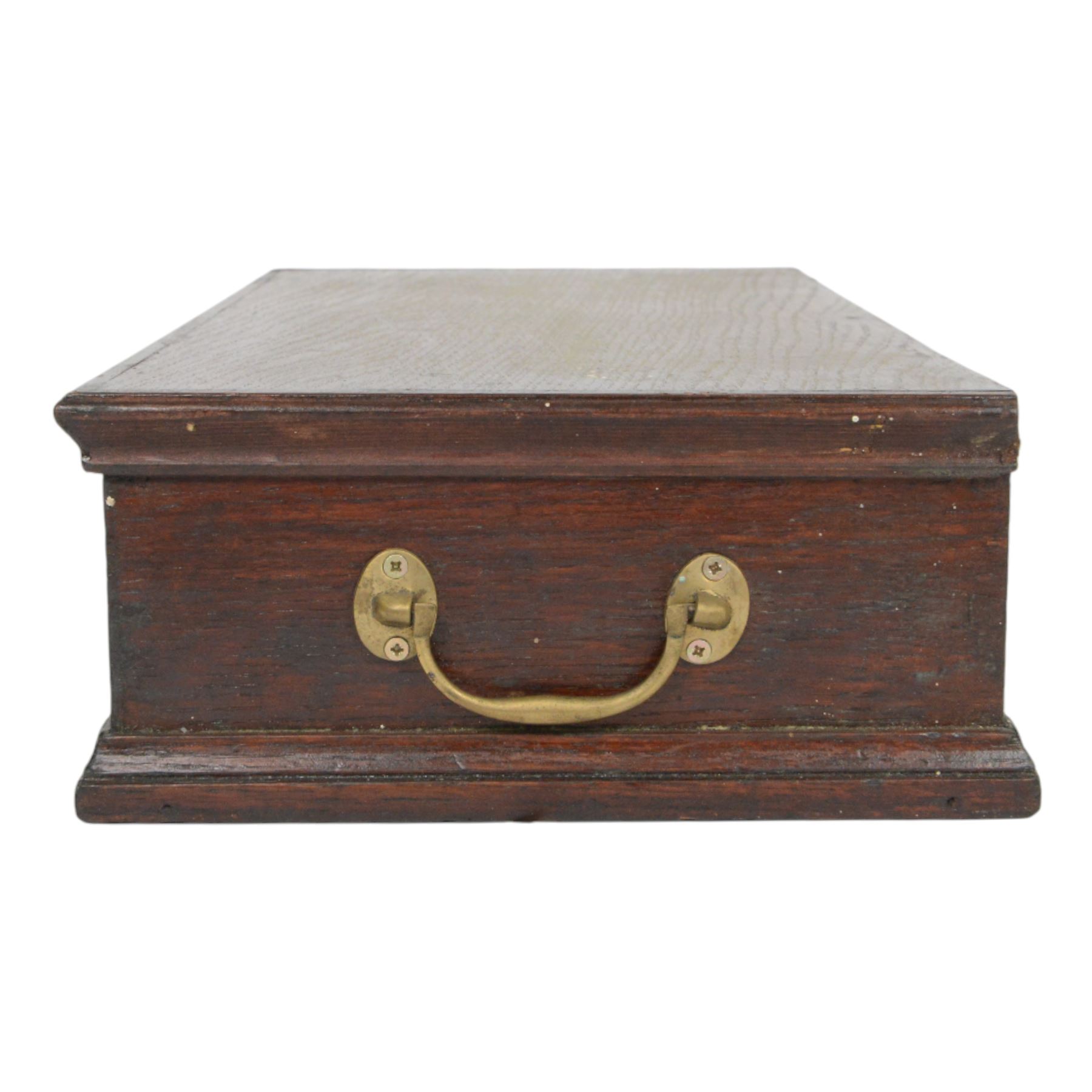 19th century Moghul Indian silver and silver gilt chess set, comprising thirty-two pieces, modelled as soldiers mounted upon elephants, camels and horses with the pawns on foot, unmarked, King H10cm