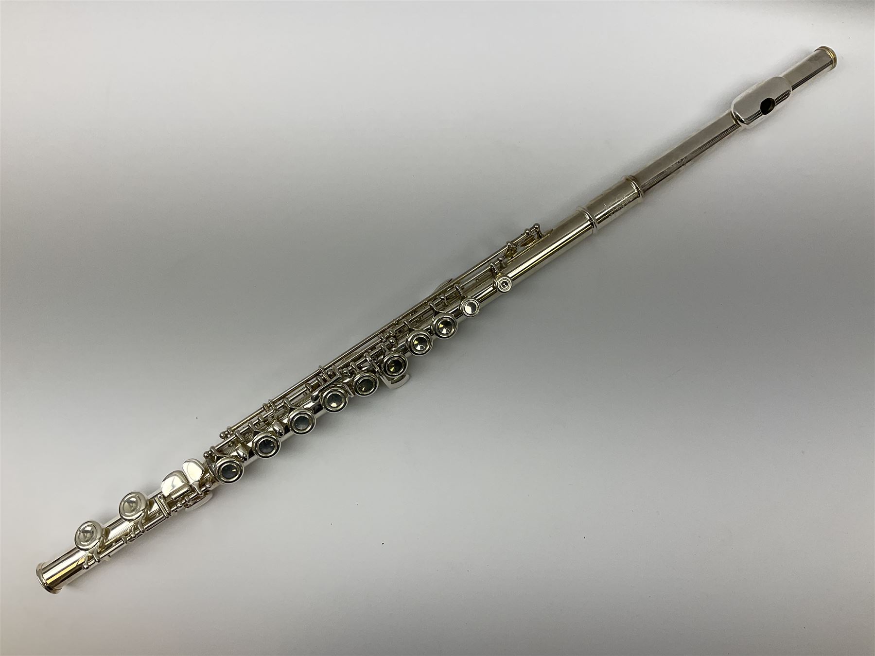 Buffet Crampon Paris three-piece flute, marked Cooper Scale AKC E, serial no.715182; cased