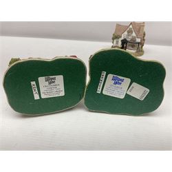 Twenty Lilliput Lanes, including The Right Note, Chatterbox Corner, Whistle Stop Gate, New Neighbours, Travellers Rest etc, all in original boxes