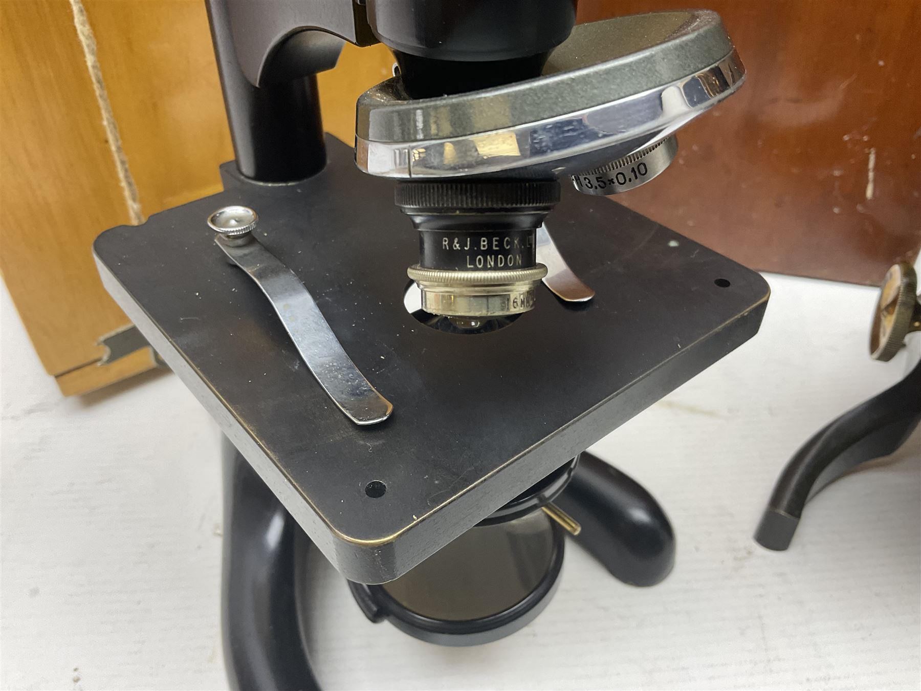 Three microscopes, comprising Swift and Son, Beck model 22 no 5512 amd E. Leitz Wetzlar no 113555, all boxed