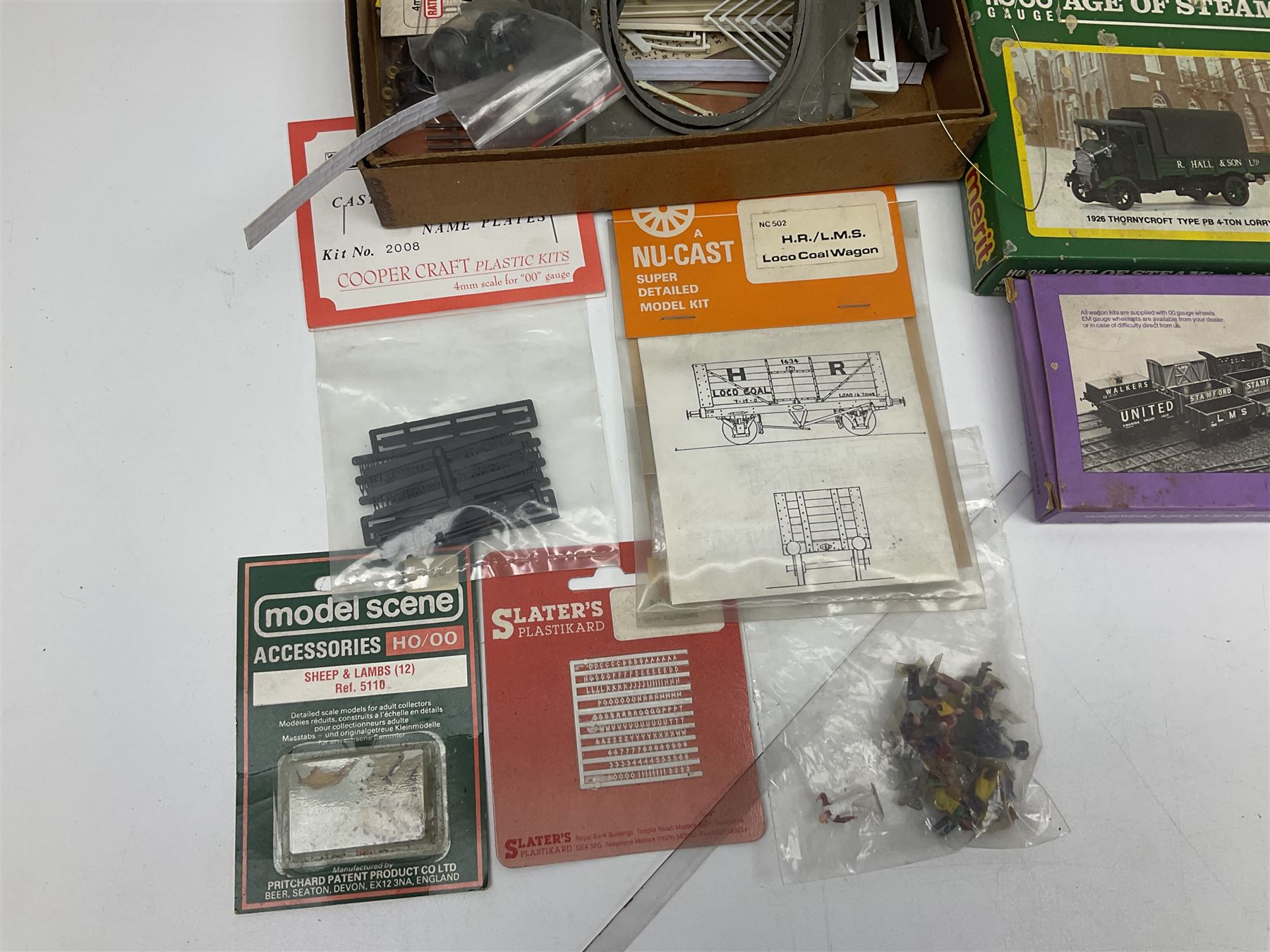 '00' gauge layout accessories - Langley Miniatures Footbridge kit, wagon kits by Nu-Cast, Colin Ashby, Slaters etc, layout chippings, fencing, sprues of figures and accessories, switches and motors, Peco Lectrics, name plates, transfers etc; most boxed or packaged