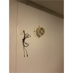 Scott Supreme walk-in chiller/freezer- LOT SUBJECT TO VAT ON THE HAMMER PRICE - To be collected by appointment from The Ambassador Hotel, 36-38 Esplanade, Scarborough YO11 2AY. ALL GOODS MUST BE REMOVED BY WEDNESDAY 15TH JUNE.