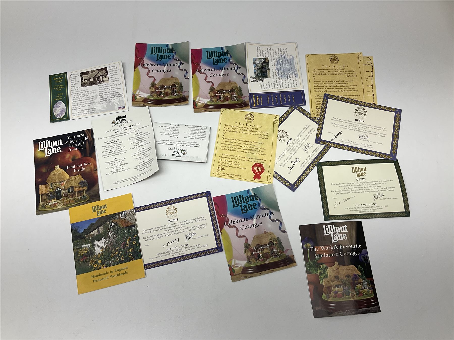Ten Lilliput Lane models, to include Firemans Watch, The Rest House and Green Gables, Titmouse Cottage etc, all with deeds and original boxes (10)