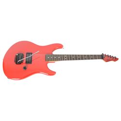 1980s American Peavey Nitro I hand-made electric guitar with Kahler tremolo, in bright red finish, serial no. 02786479, L97cm, in Gear4Music soft carry case