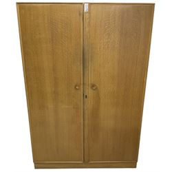 Meredew - mid-20th century oak single wa