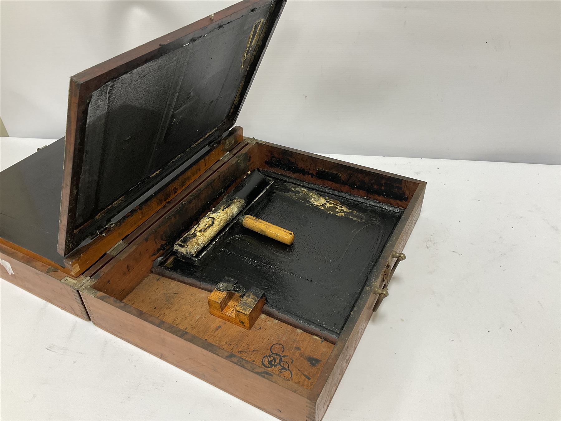 No 2 model Ellams Duplicator Ban Tam, together with a leather bound photo album and a 'Wills's cigarette card Album' full of cigarette cards