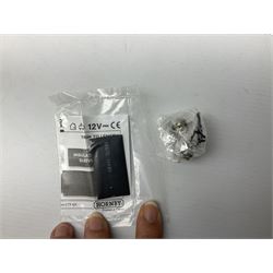 Hornby '00' gauge - Britannia Class 7MT 4-6-2 locomotive 'William Wordsworth' no. 70030, Patriot Class 7P 4-6-0 locomotive 'Bunsen' no. 45512 and Class A3 4-6-2 locomotive 'The White Knight' no. 60077, all DCC ready (3)