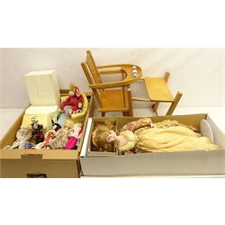  House of Berkeley 'Lady Emma' porcelain head doll in box, metamorphic dolls highchair/ stroller, collection of Sindy furniture and dolls etc   
