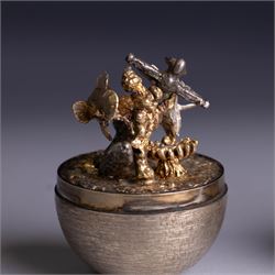 Stuart Devlin - Late 20th century silver and silver-gilt surprise egg, the textured gilt exterior opening to reveal an underwater scene with two fish and an anchor, hallmarked Stuart Devlin, London 1977, boxed, H10cm