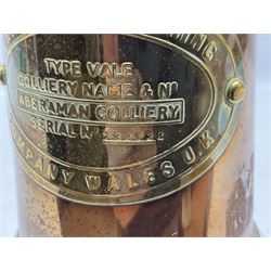 Copper and brass miners lamp by British Coal Company Wales UK for Aberaman Colliery Serial No. 232722, H22cm excl handle
