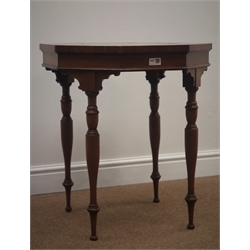  Edwardian walnut occasional table with octagonal marquetry top, slender turned supports, W54cm H62cm  