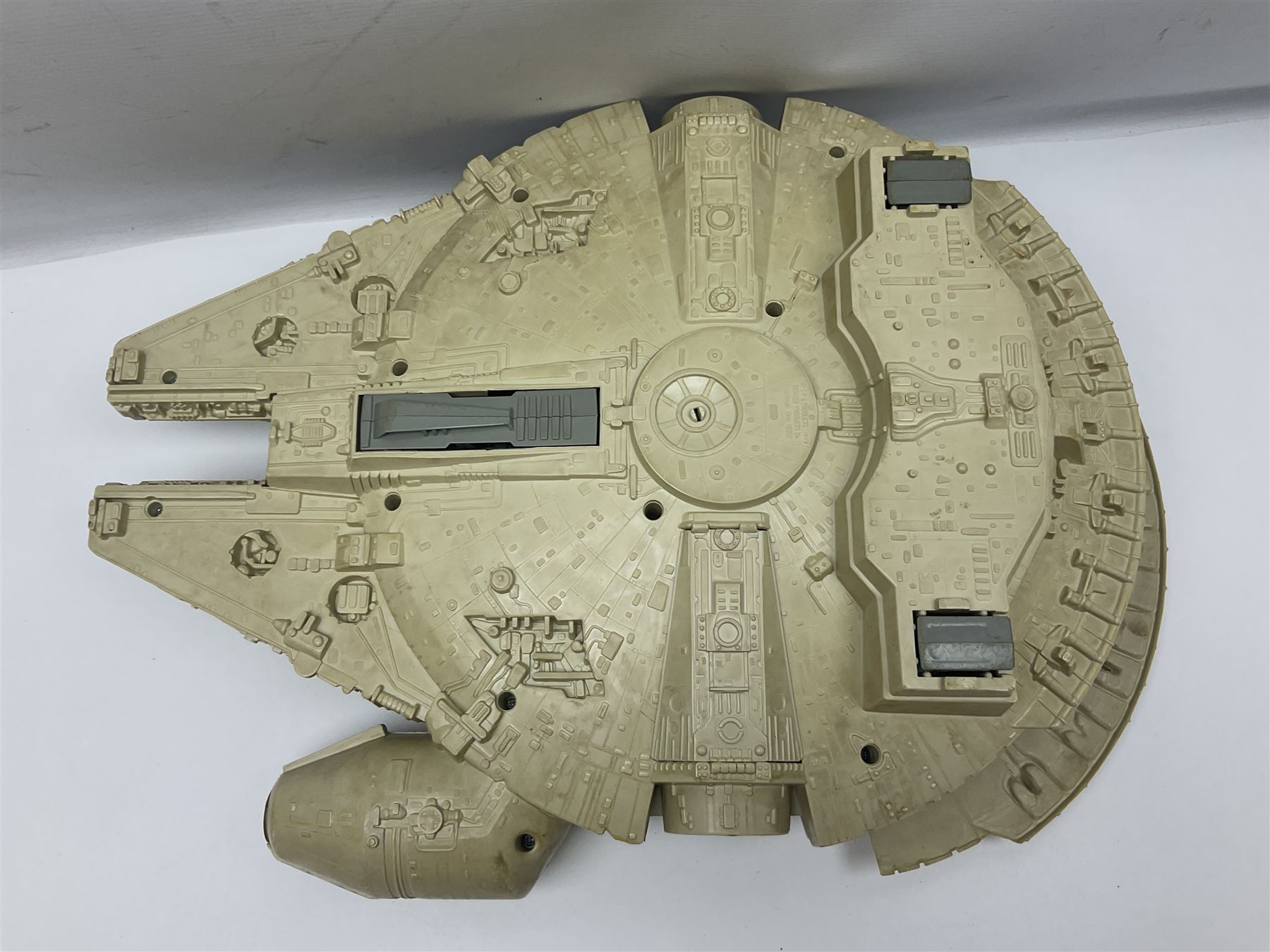 Star Wars - two unboxed vintage Star Wars vehicles comprising Millenium Falcon with 3 3/4